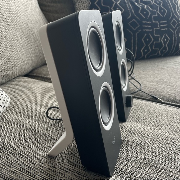 Logitech Computer Speakers - Picture 5 of 5